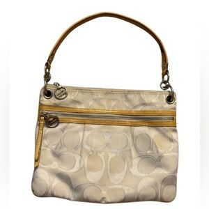 Coach Poppy Heart White Leather Monogram Handbag Signature Vintage